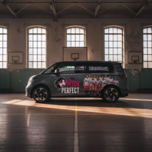 pitch_perfect_car_004